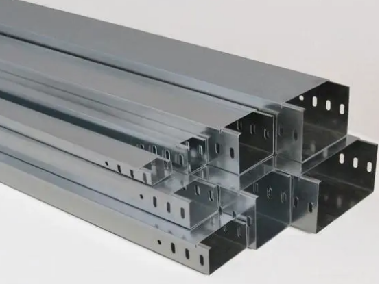 電纜橋架熱鍍鋅與熱浸鋅、噴塑有哪些區(qū)別